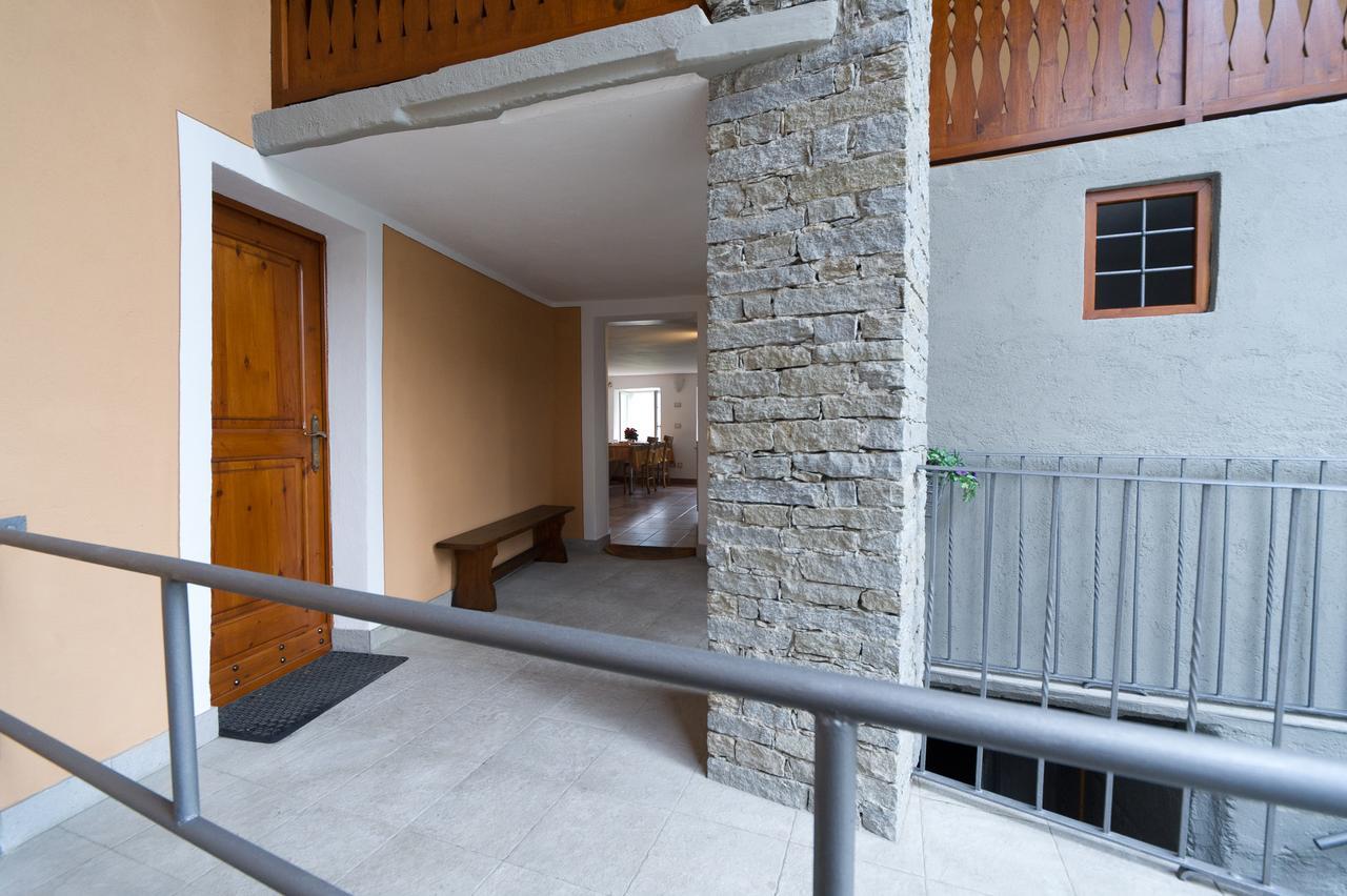 Palu Vacanze: L'Intimita Aosta Ngoại thất bức ảnh